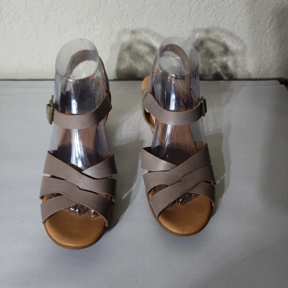 Korks by Kork-Ease Womens Taupe Leather Strappy Cork Wedge Sandals Ankle Strap